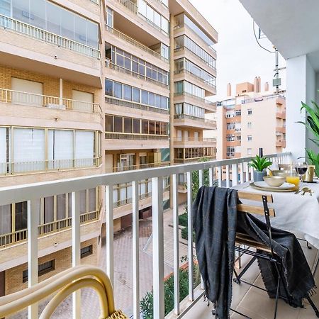 Fuengirola Paseo Maritimo Deluxe Apartment By The Beach Buitenkant foto